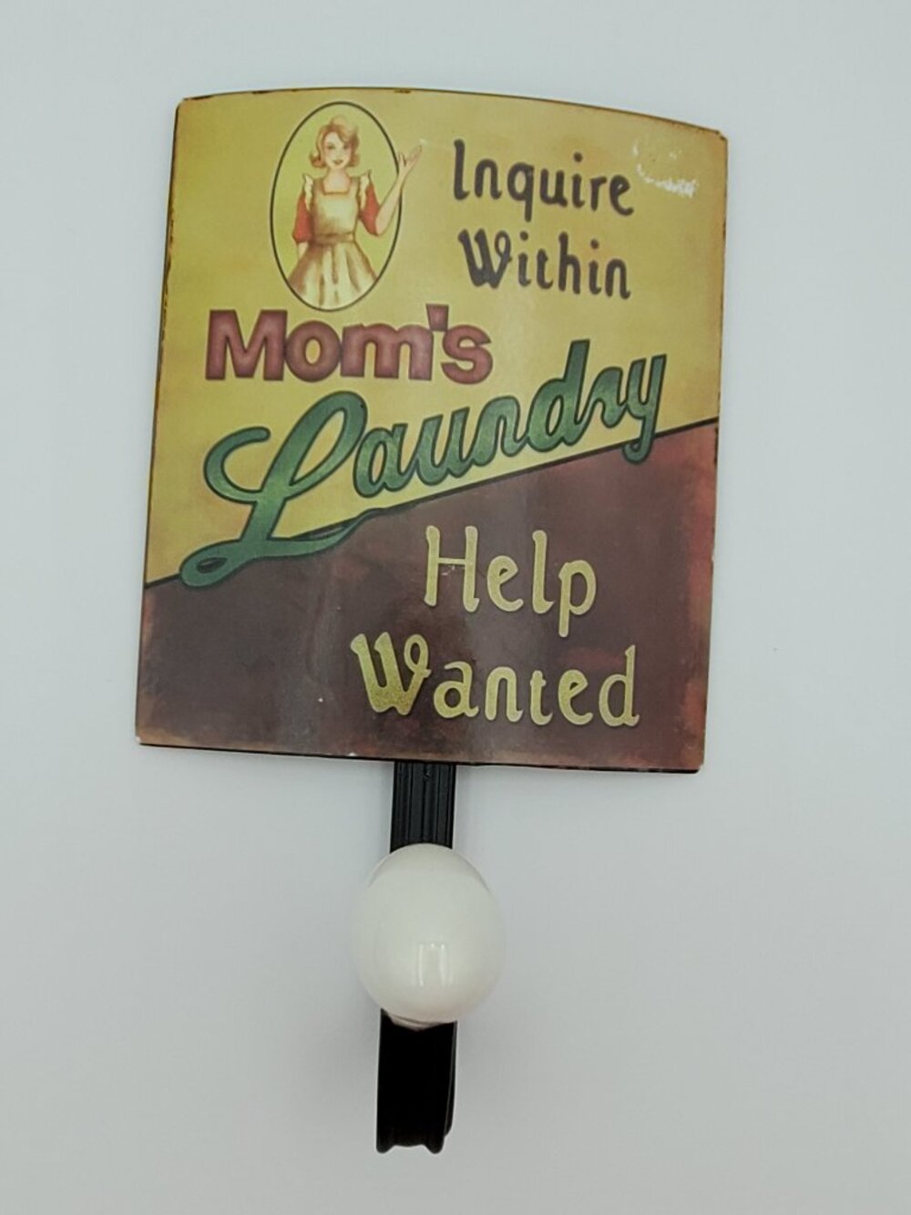Laundry Room Wall Hook Small Metal Mom's Laundry Sign with Hook